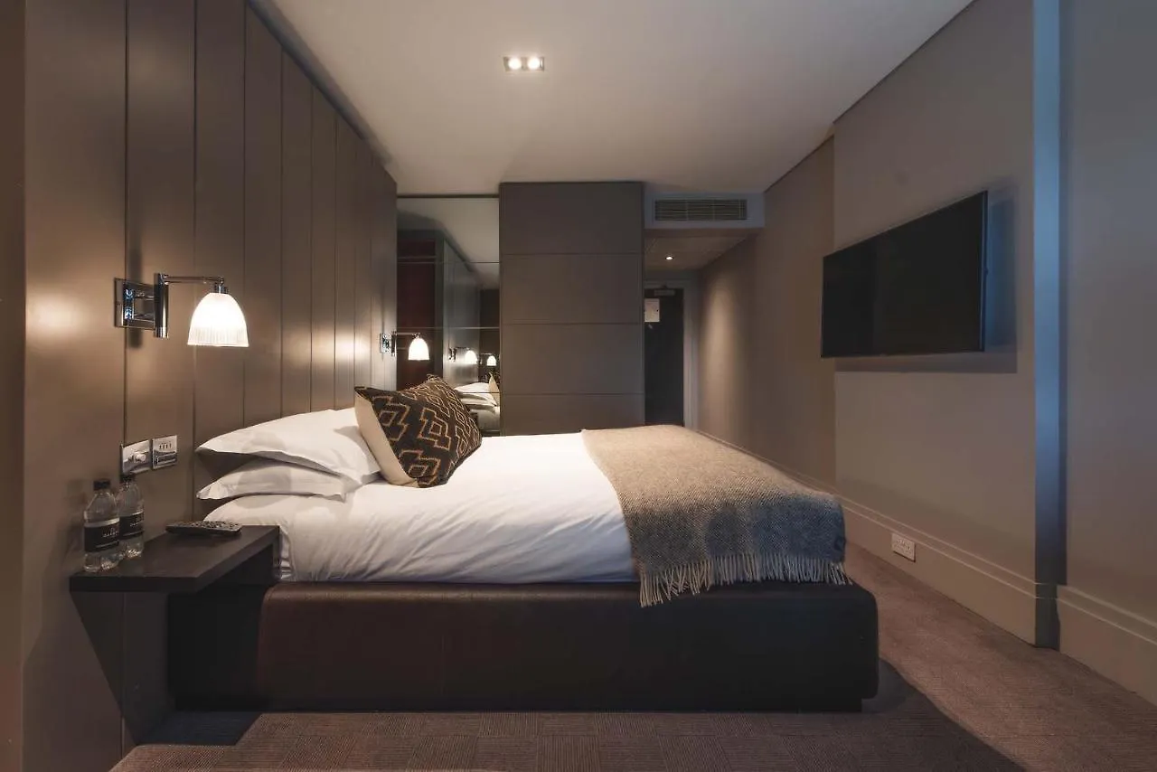 ****  Dakota Edinburgh Hotel South Queensferry United Kingdom