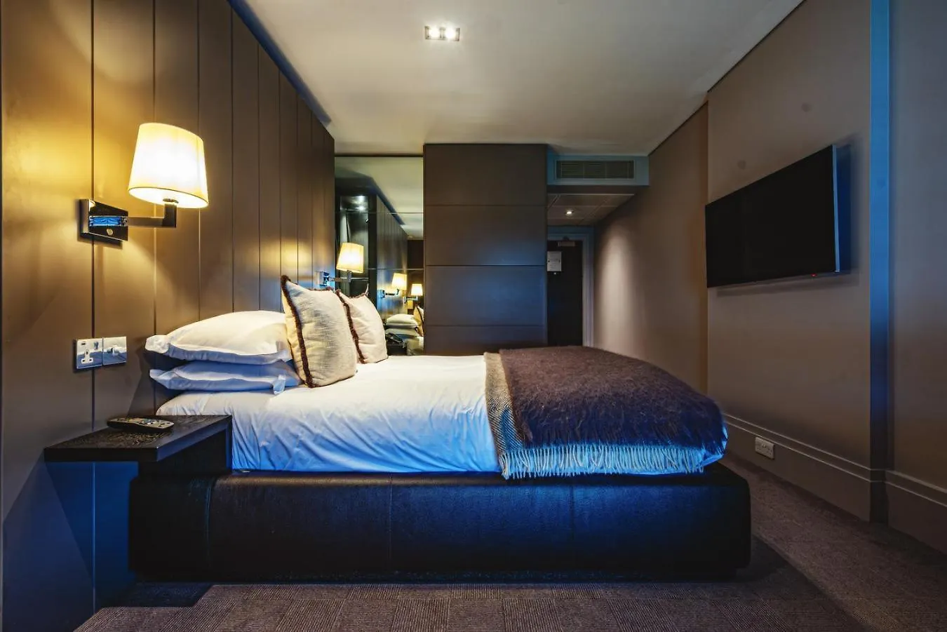 ****  Dakota Edinburgh Hotel South Queensferry United Kingdom